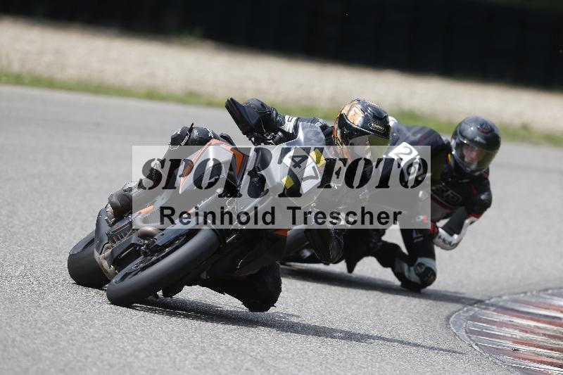 /24 08.06.2025 TZ Motorsport ADR/Gruppe gelb/26